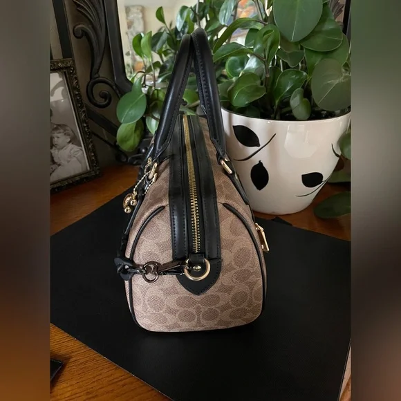 NWOT Coach Rowan Satchel with Black Stripe and Black Cardholder - Picture 5 of 11